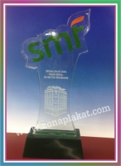 bentuk plakat akrilik